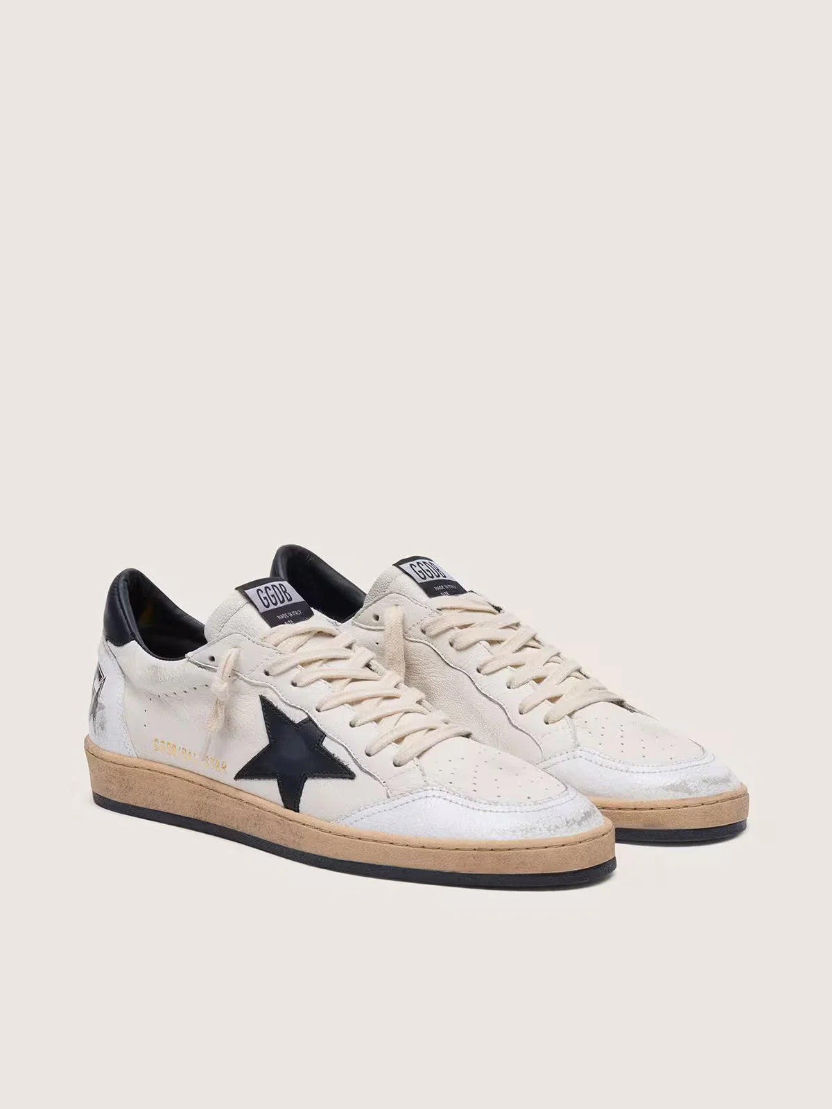 Golden Goose Men's Ball Star in white nappa with black star