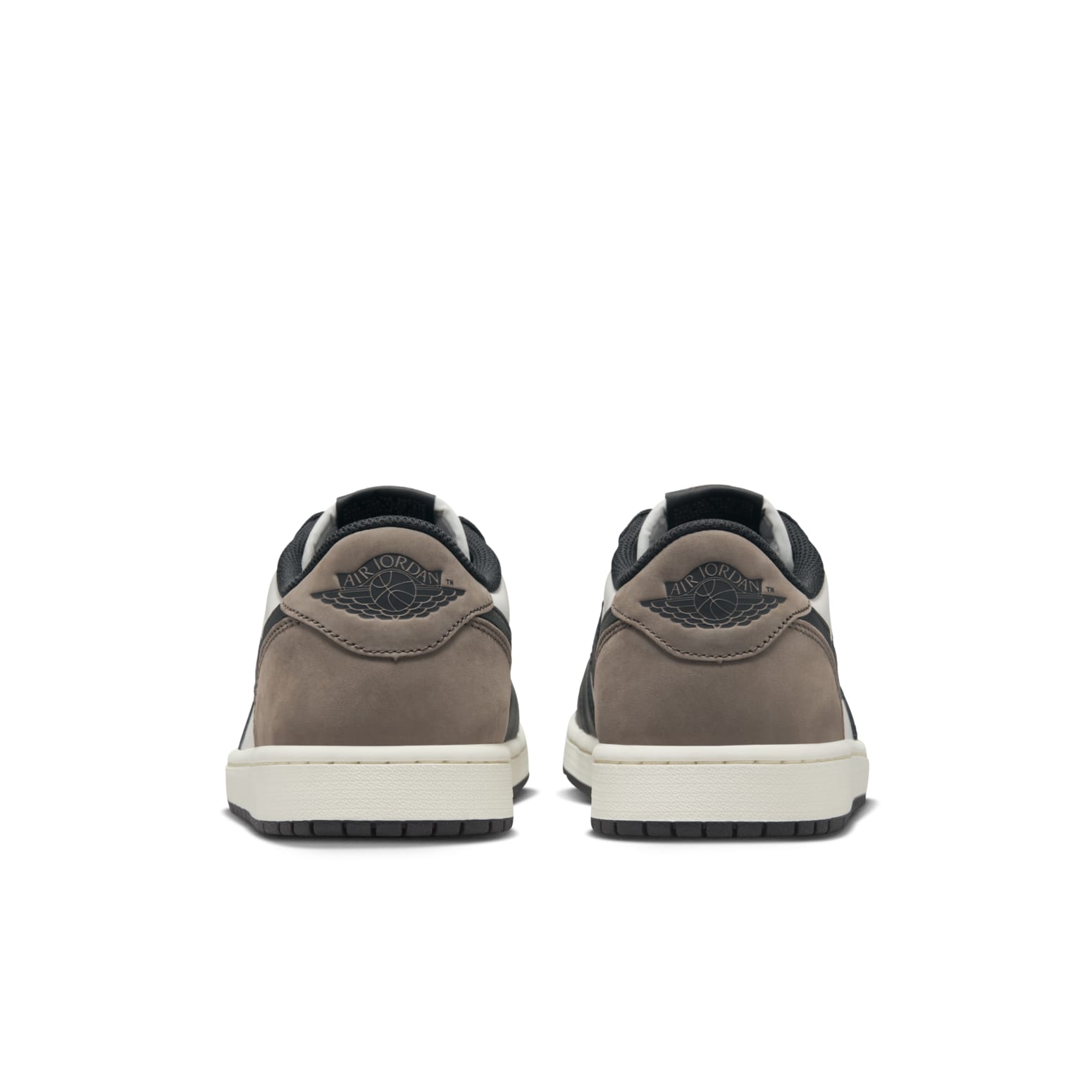 Air Jordan 1 Low OG ‘Mocha’