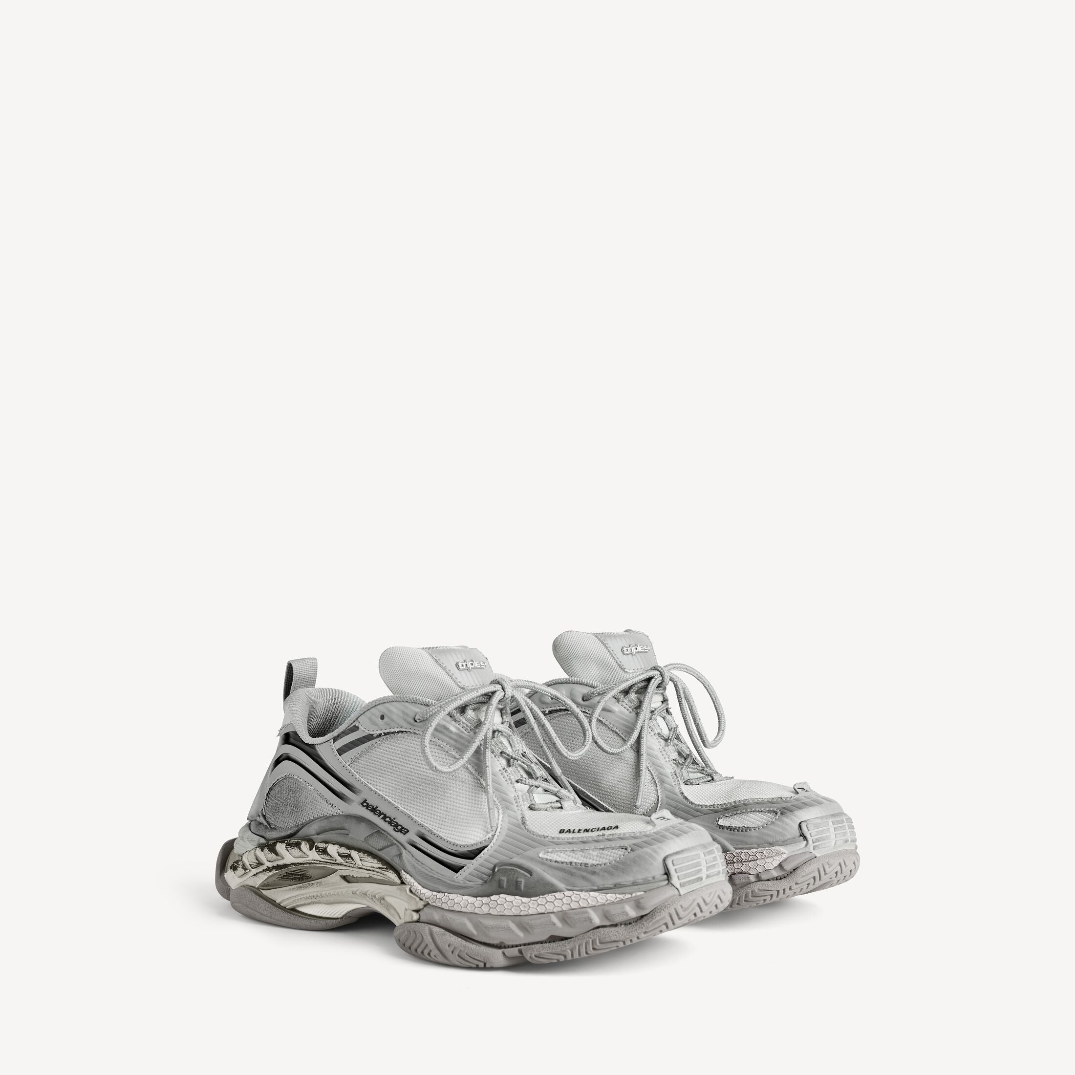 Triple S.2 Gradient Balenciaga